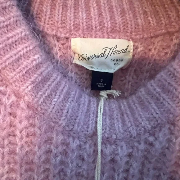 New with tags pink sweater vest size small this will fit a medium PERFECT GIFT🎄 - Picture 7 of 11